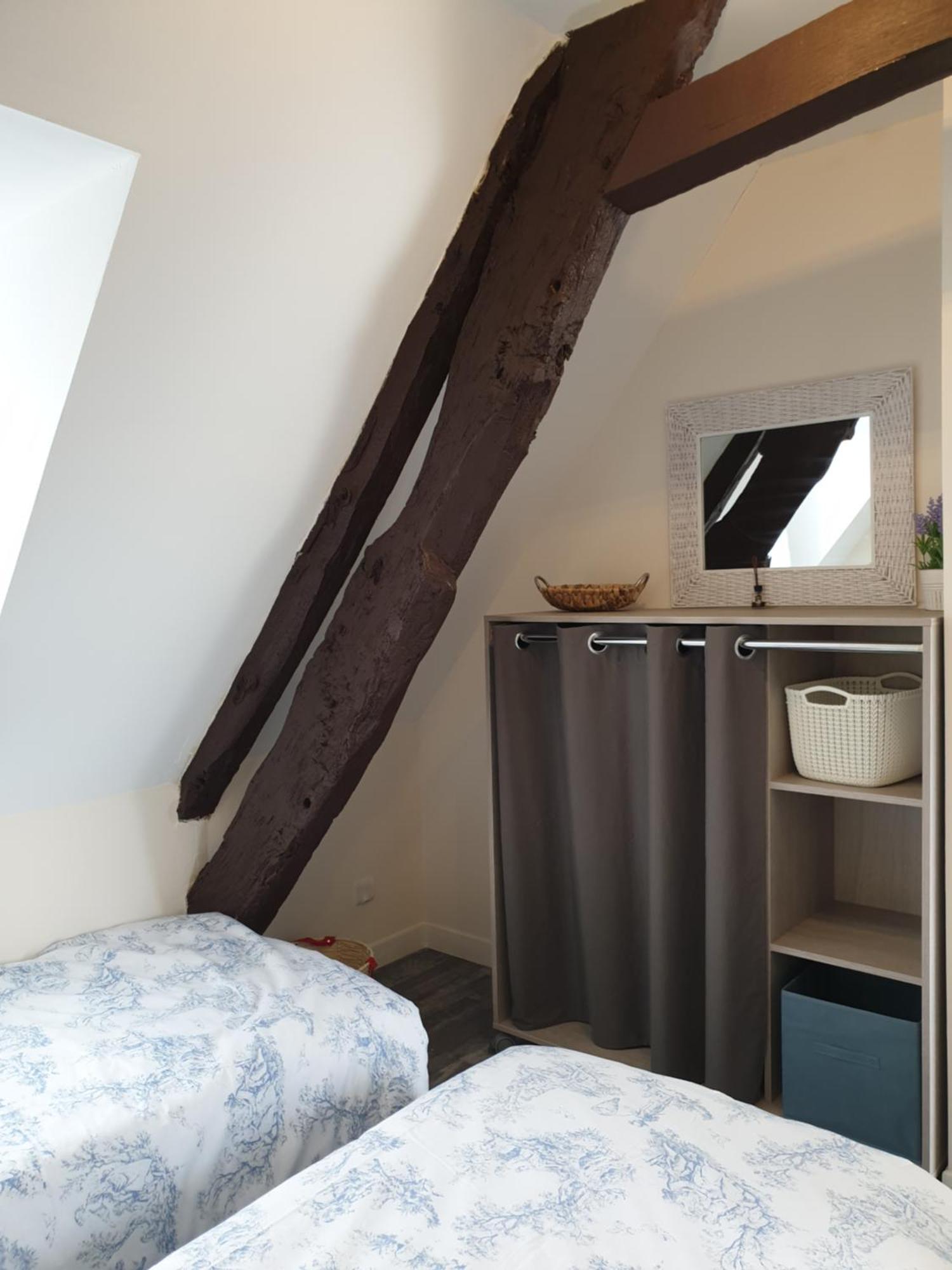 Le Petit Dragon Bed & Breakfast Plumaudan Phòng bức ảnh