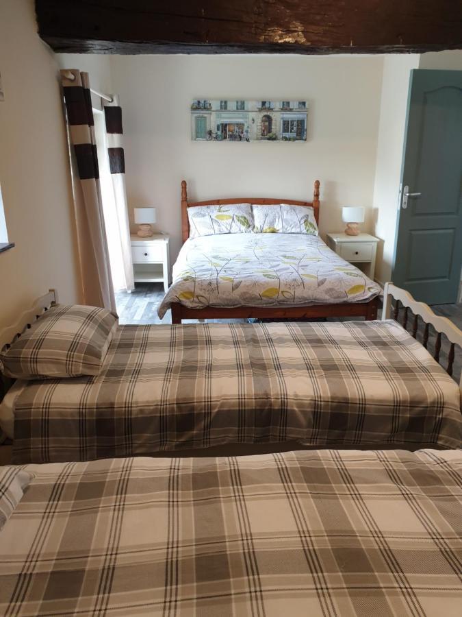 Le Petit Dragon Bed & Breakfast Plumaudan Ngoại thất bức ảnh