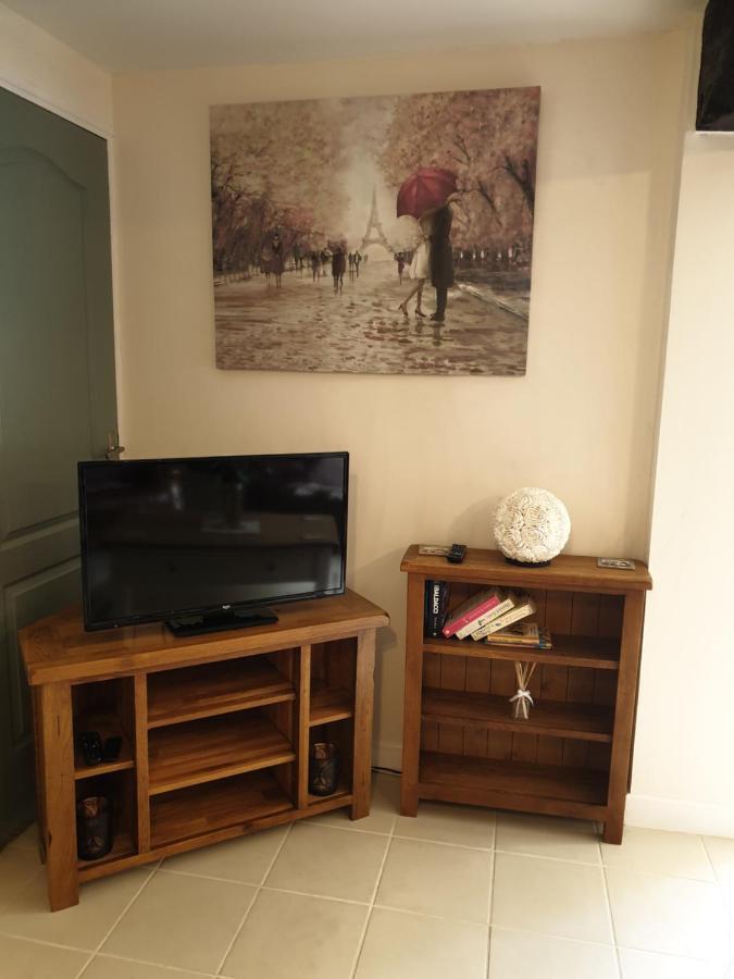 Le Petit Dragon Bed & Breakfast Plumaudan Ngoại thất bức ảnh